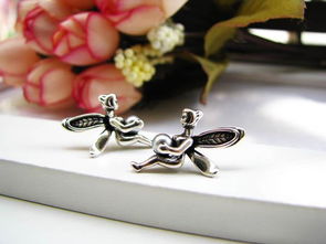 SBB网络饰品商城 2012新款韩版饰品特价促销，夸张复古天使耳钉3g惊艳登场